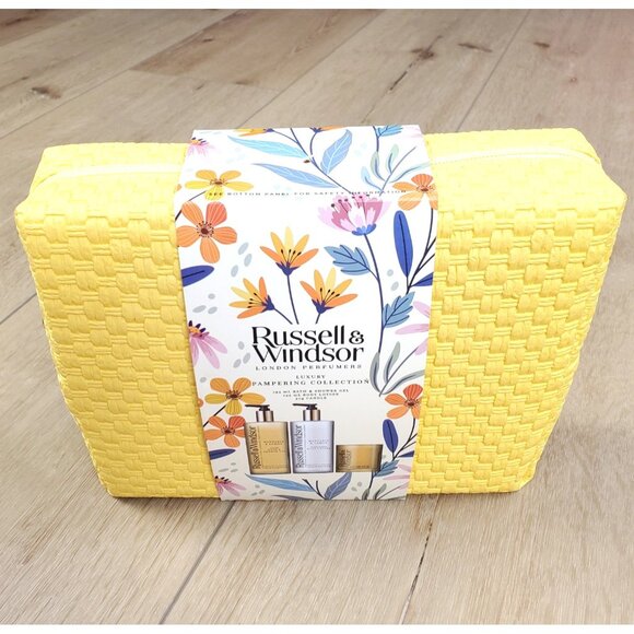 Russell & Windsor LONDON PERFUMERS LUXURY BATH SET Mandarin Lemon Candle Lotion - Picture 1 of 14